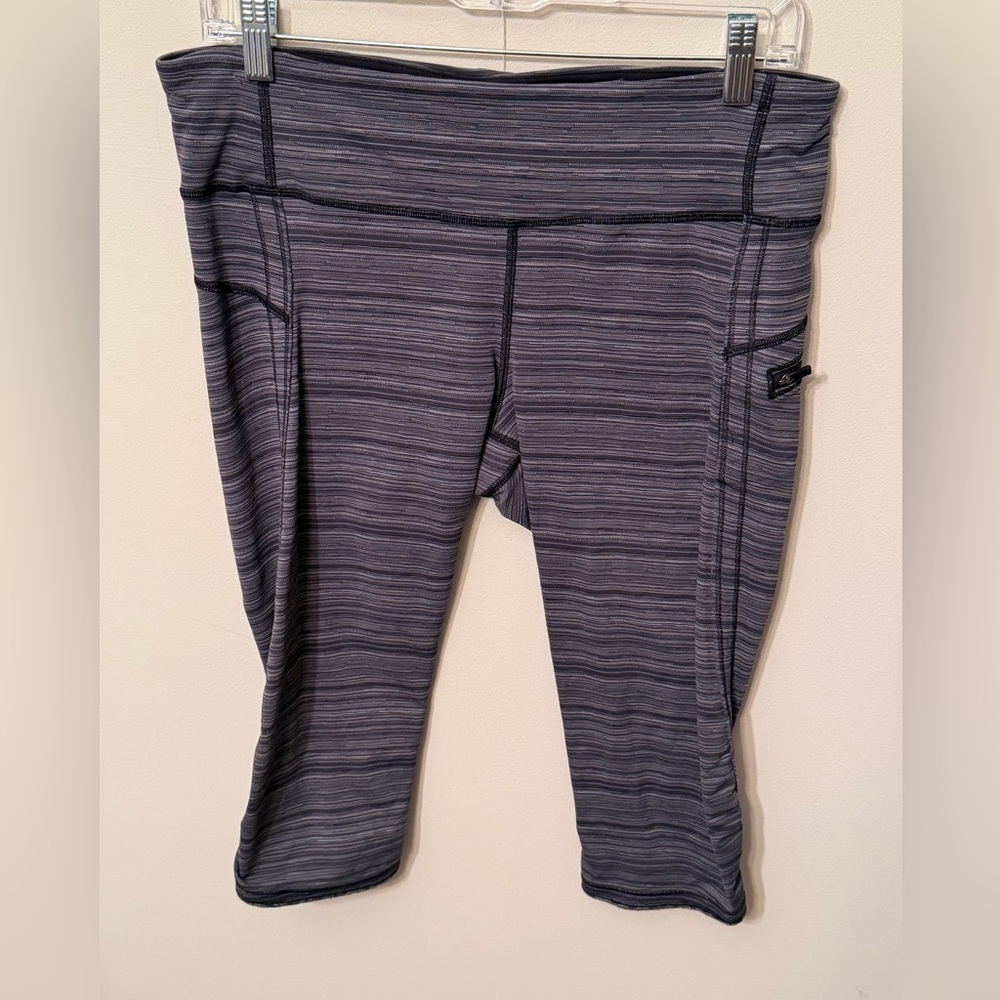 💗 Lululemon Run Top Speed Leggings Cropped 17” Inseam In Size 10